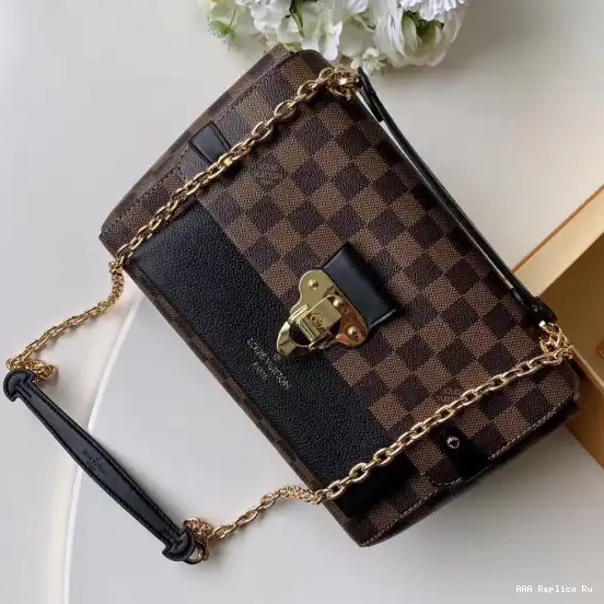AAA Pruses Bags VUITTON LOUIS VAVIN PM 0706